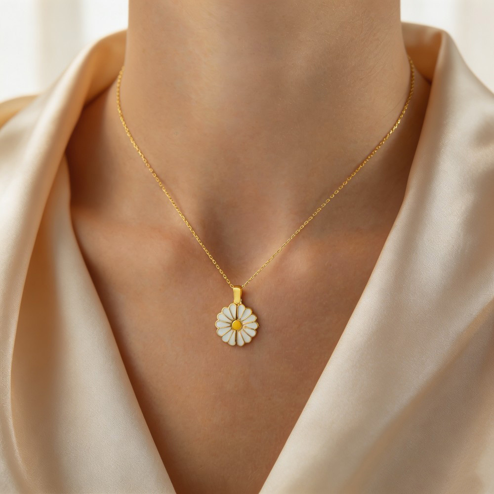 Personalized Daisy Necklace, Custom Name Flower Pendant Necklace, Birthday Gift for Her, Minimalist Jewelry Gift for Women