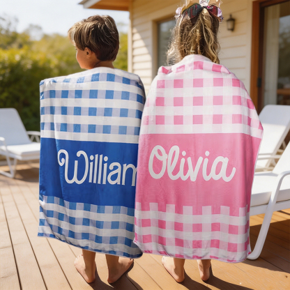 Personalized Oversized Gingham Beach Towel – Quick-Dry Microfiber Towel with Custom Name for Kids, Travel & Summer Fun