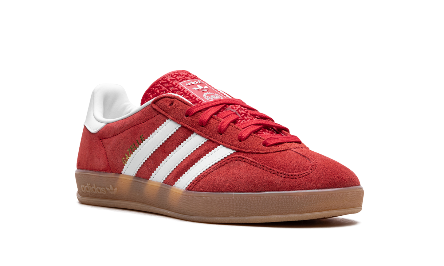 adithtdas Gazelle Indoor "Better Scarlet"