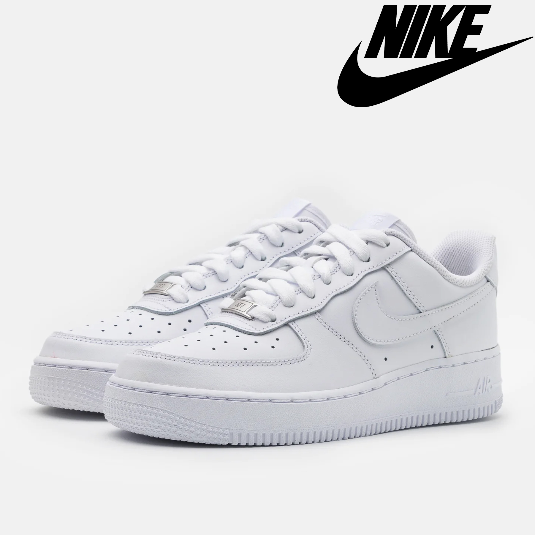 White Low Sneakers