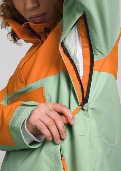 The Nothtrth Face Women's Driftview Anorak