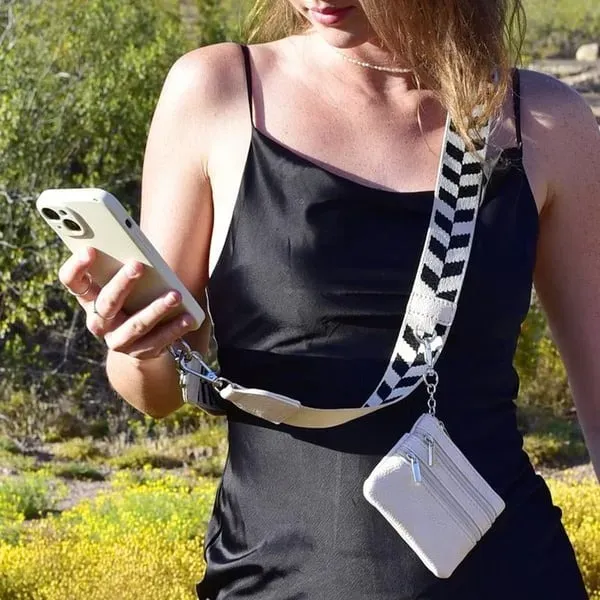 💖LAST DAY 50% OFF-PHONE STRAP WITH ZIPPERED POUCH
