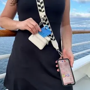 💖LAST DAY 50% OFF-PHONE STRAP WITH ZIPPERED POUCH