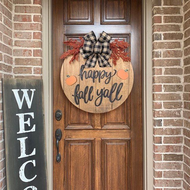 Happy Fall Y'all Door Hanger