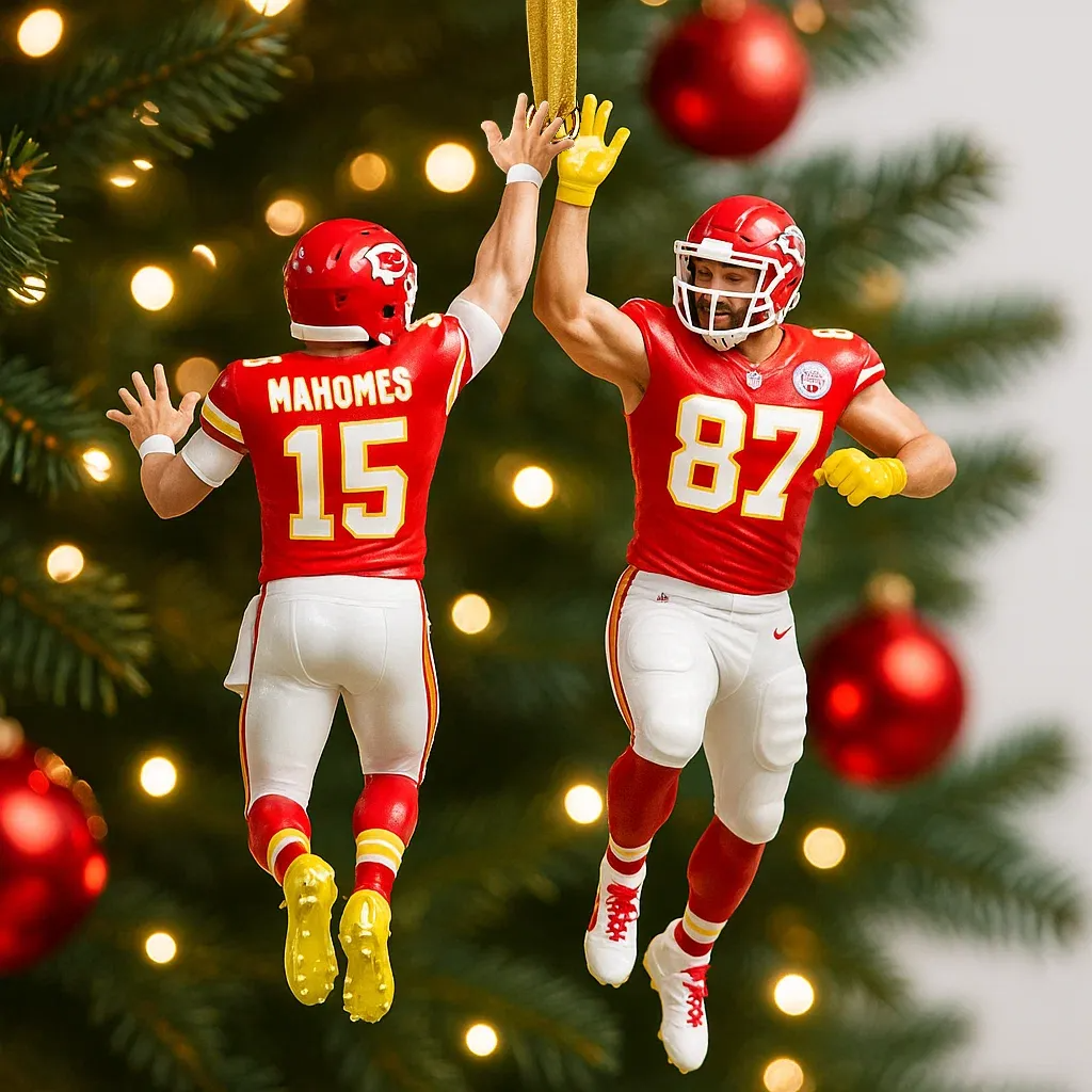 Chiefs Victory High-Five Ornament