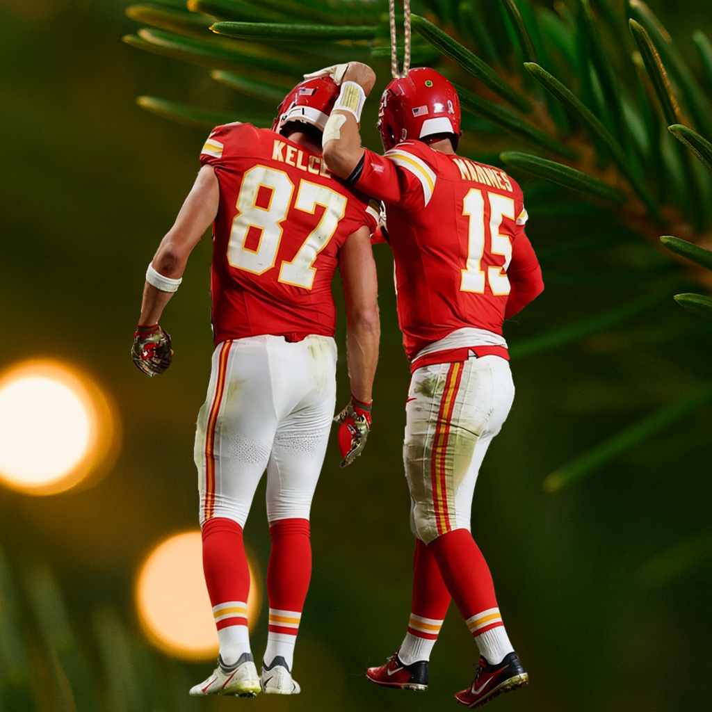 Chiefs Victory High-Five Ornament