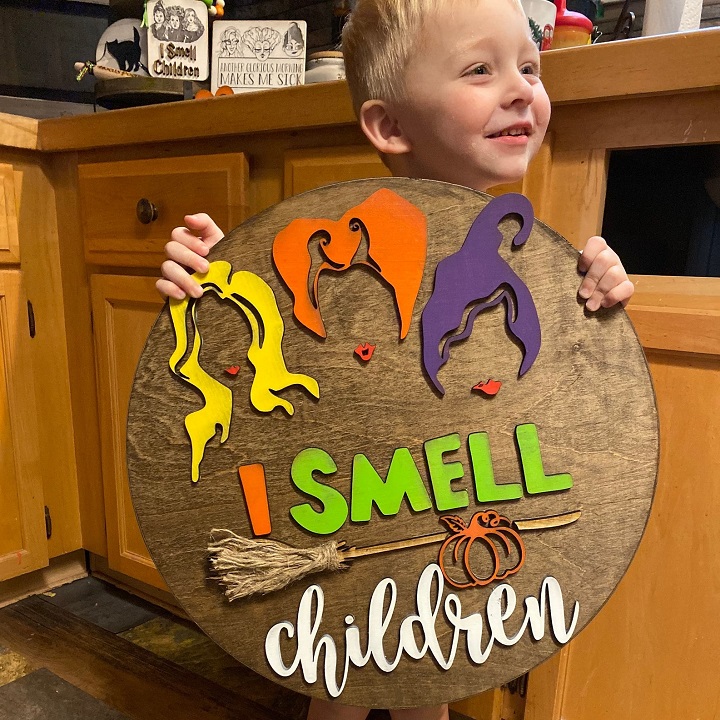 Halloween “I Smell Children” Door Hanger