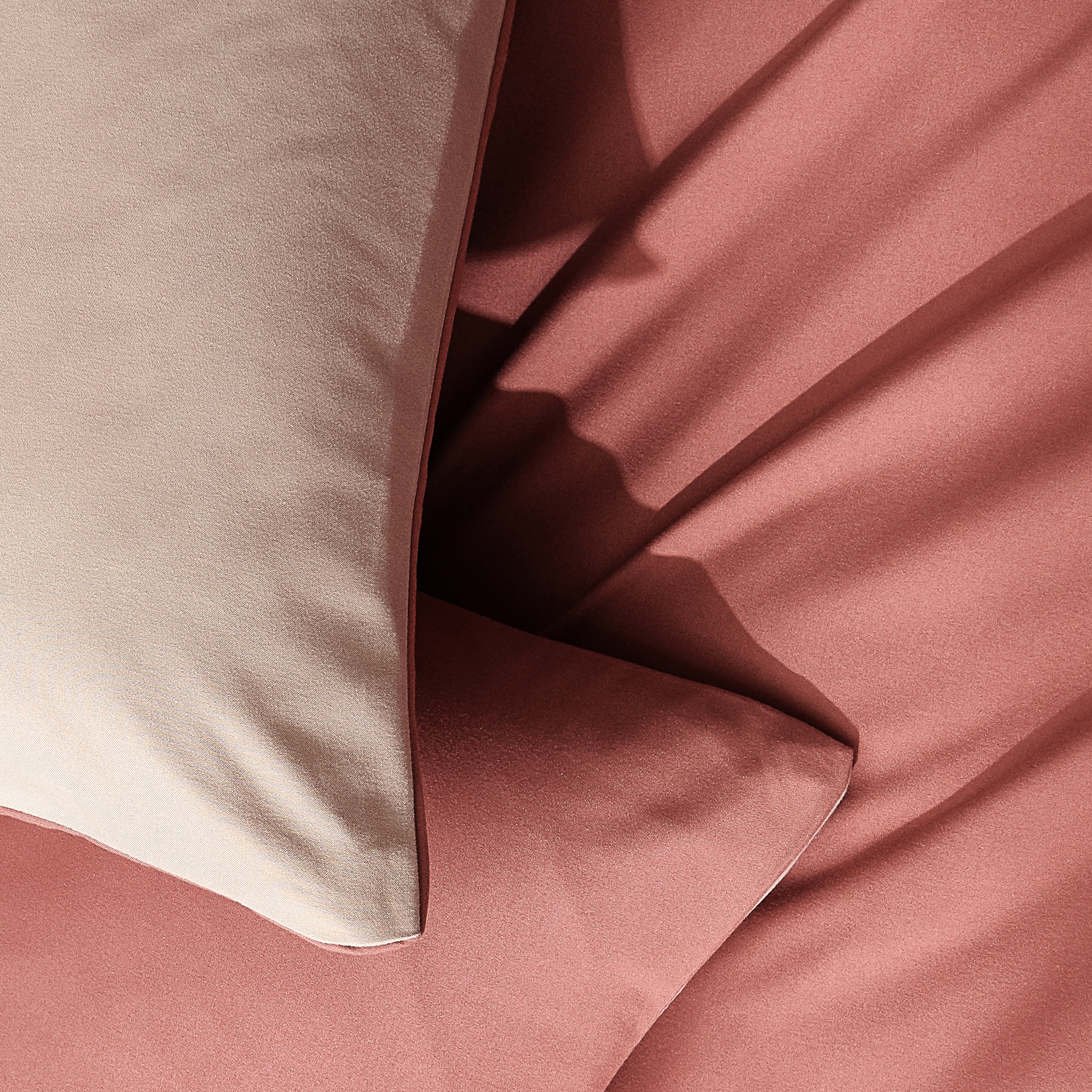 Dutigo VelvetBrushed Bedding Set