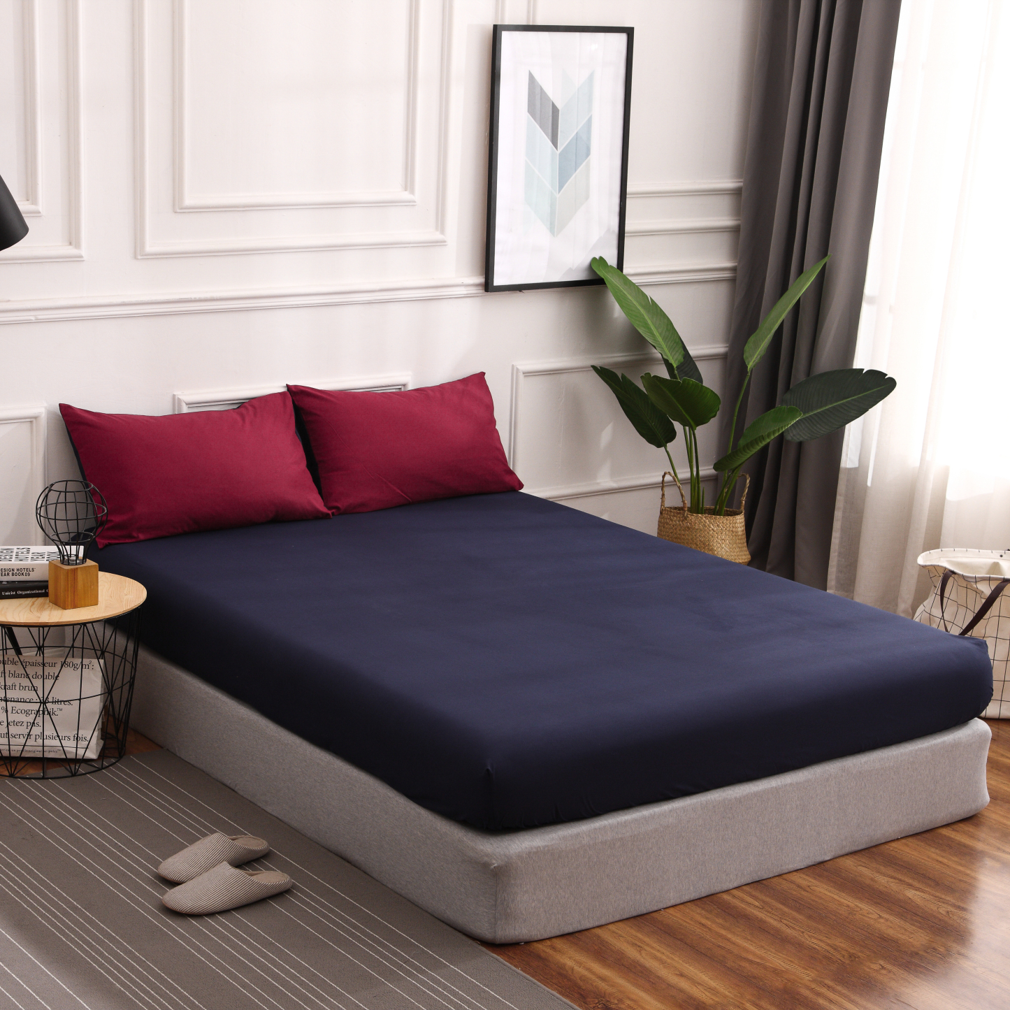Dutigo Crimson and Navy Brushed Bedding Set