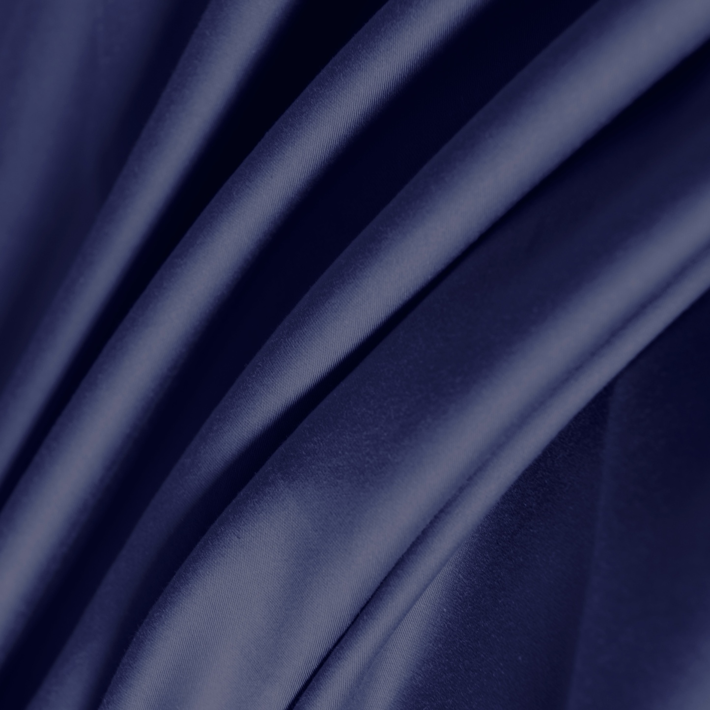 Dutigo Dark Purple Silken Long-Staple Bedding