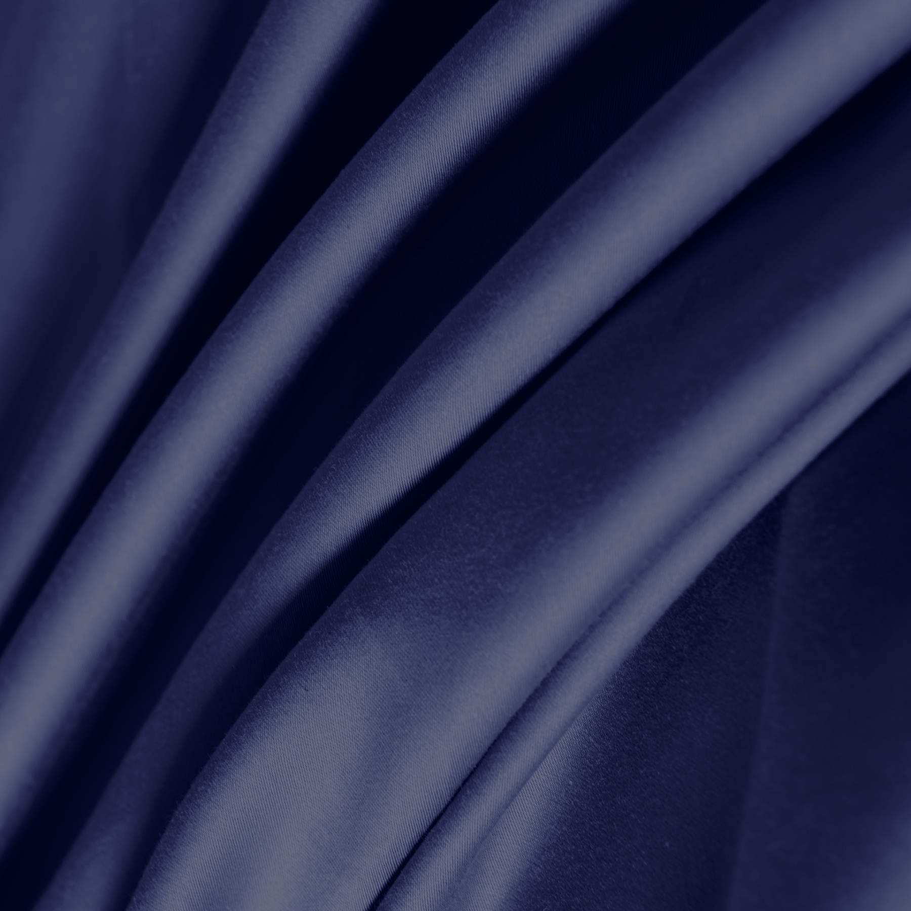 Dutigo Dark Purple Silken Long-Staple Bedding