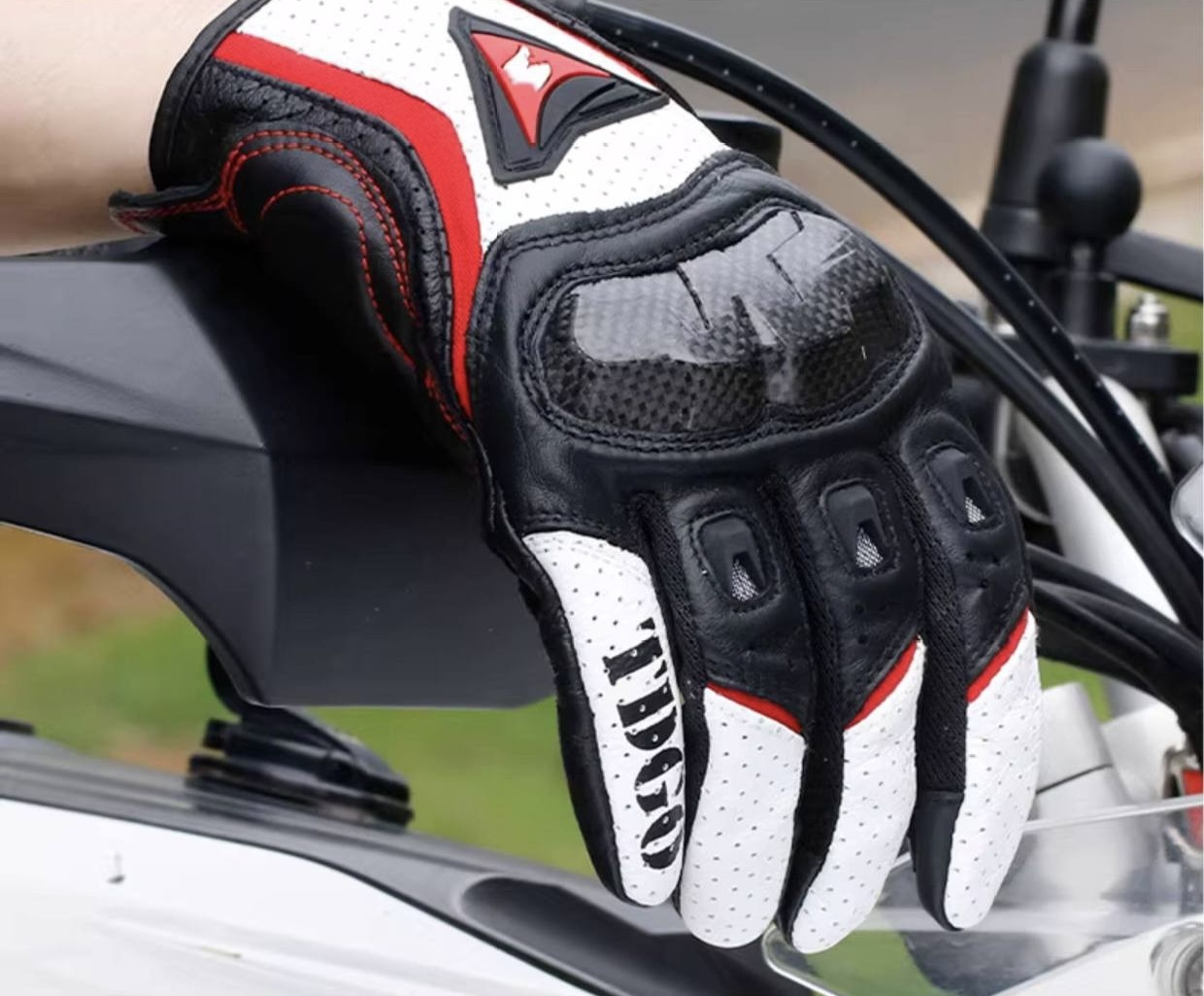GoMotour Motorcycle Gloves with Carbon Knuckle Armor