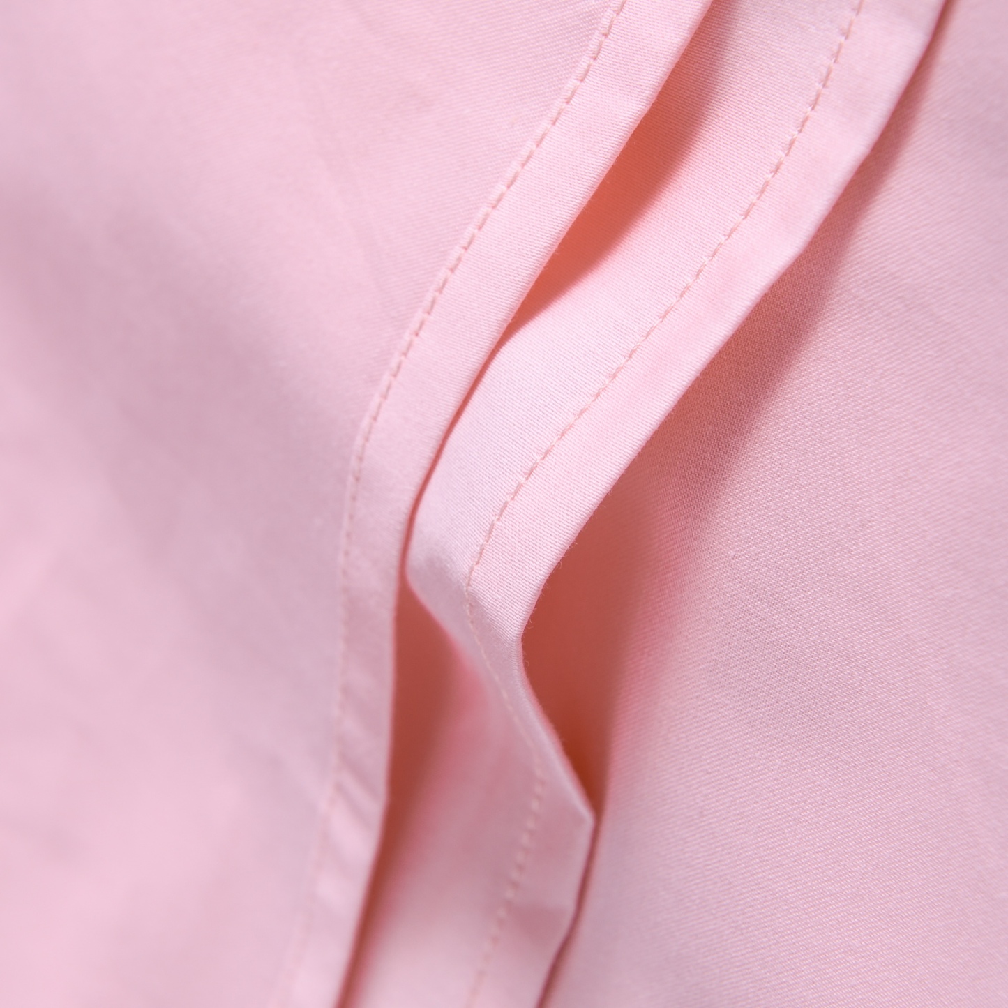 Dutigo Coral Pink Silken Long-Staple Bedding