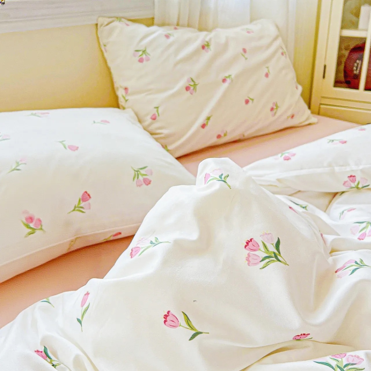 Dutigo Tulips Organic Cotton Bedding Set