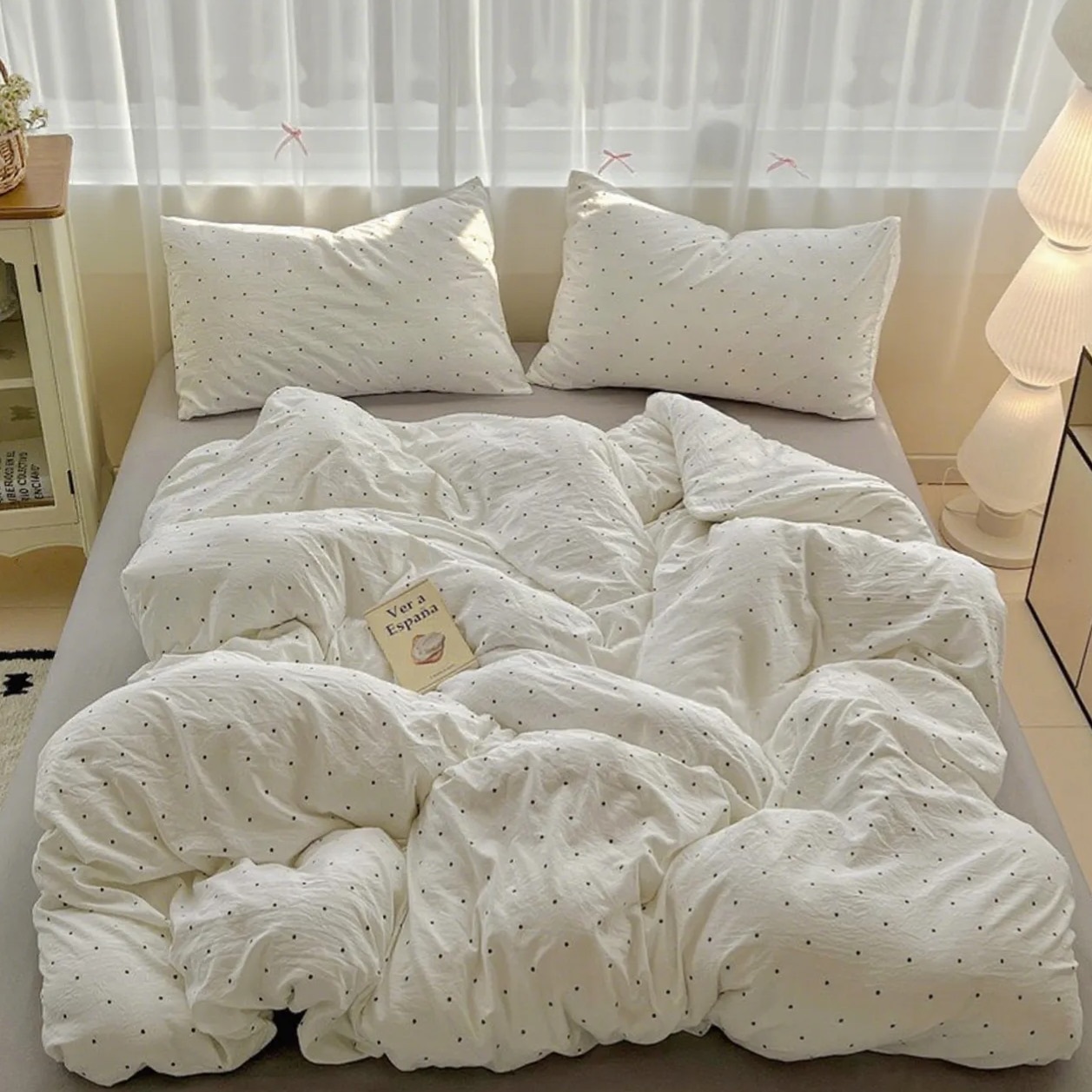 Dutigo Dotted White Organic Cotton Bedding Set