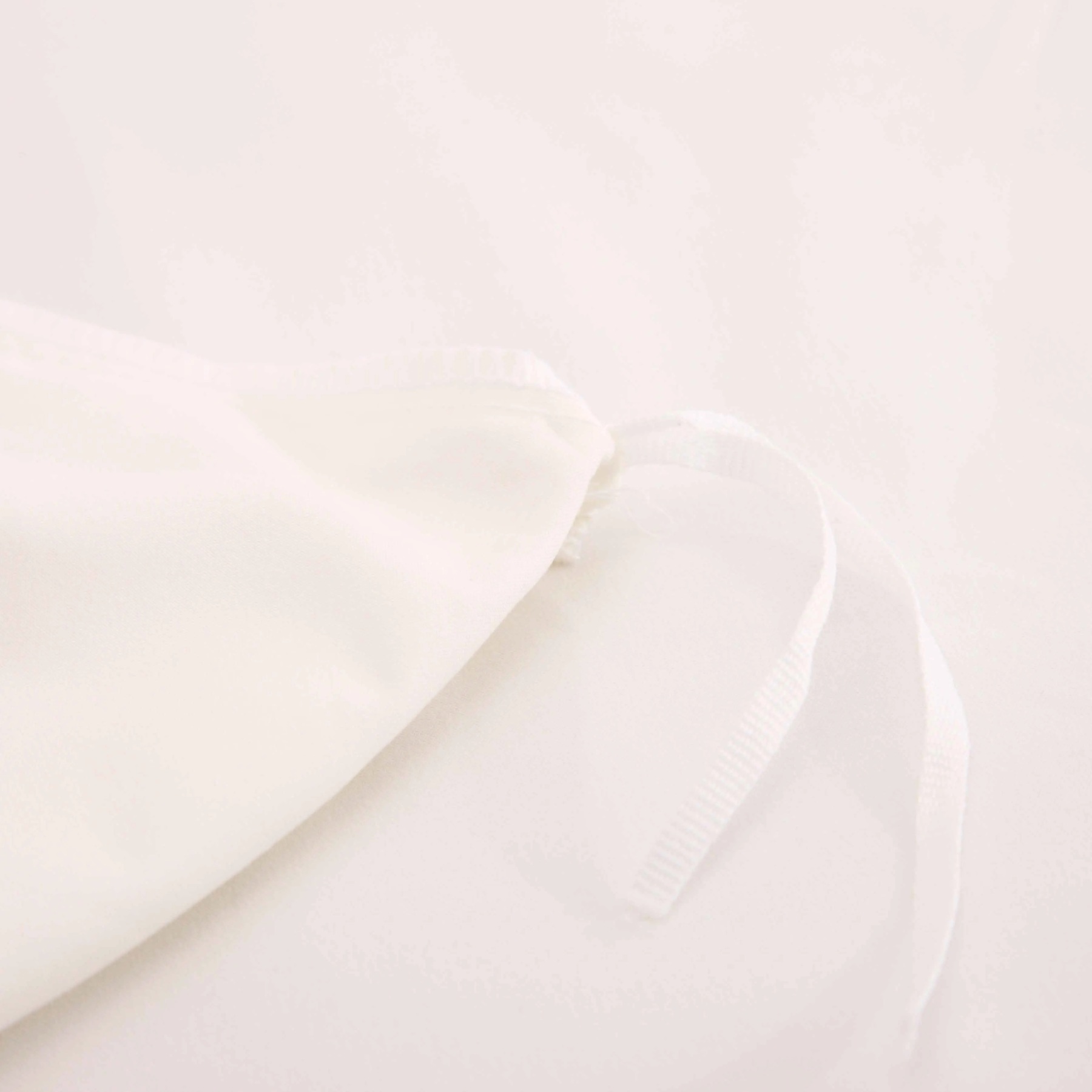 Dutigo Dark Red Amber Velvet Brushed Bedding Set