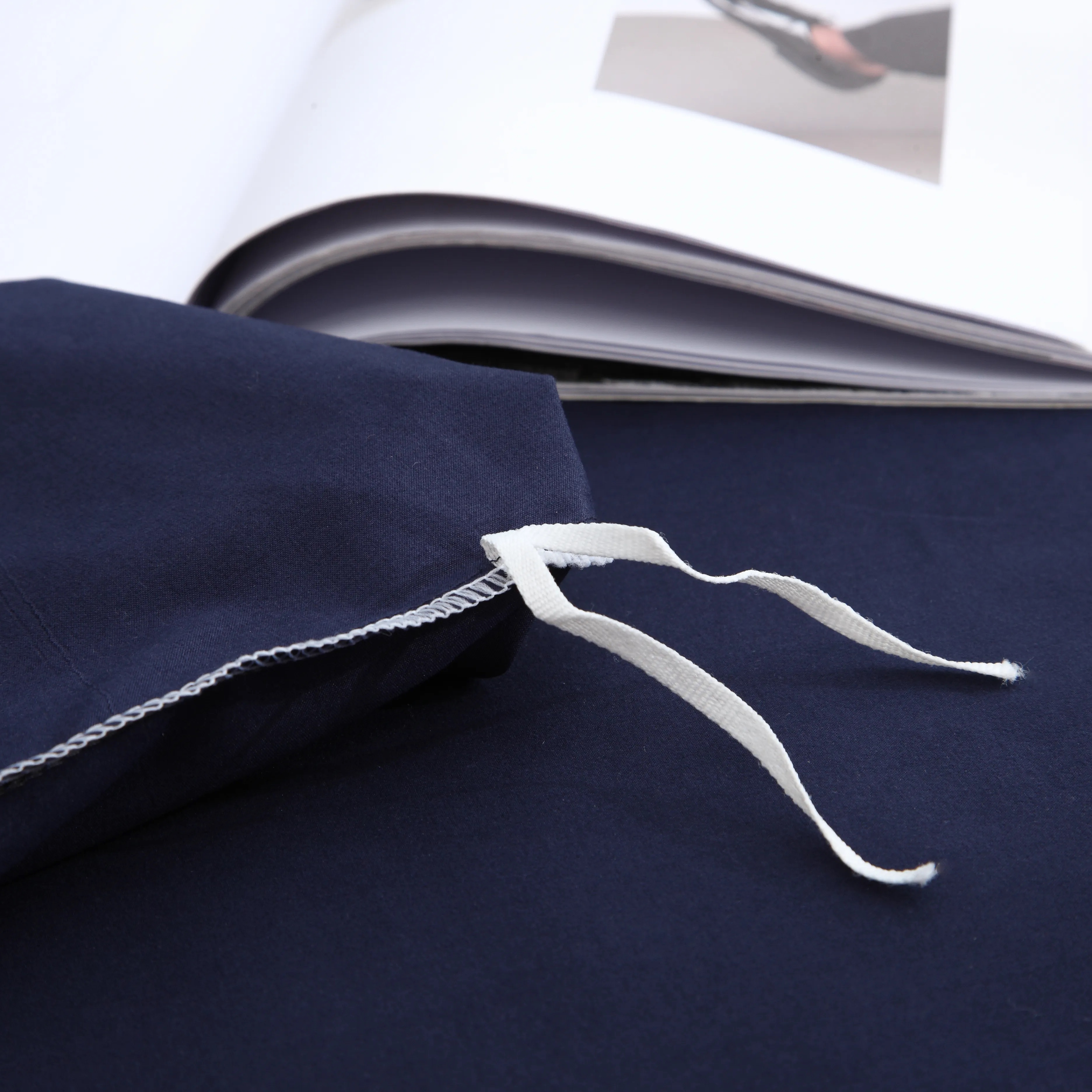 Dutigo Navy Blue Brushed Bedding Set