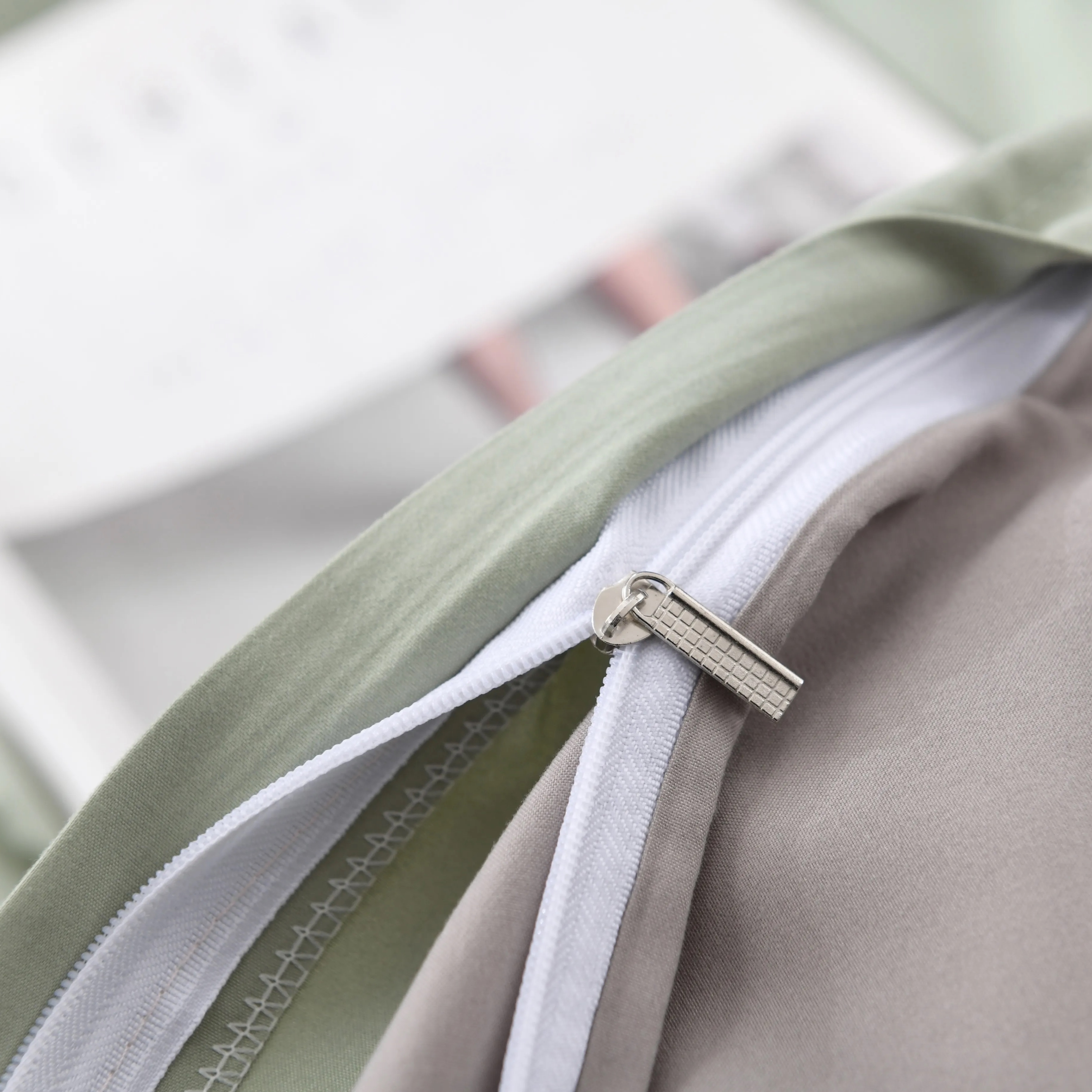 Dutigo Navy Blue Brushed Bedding Set