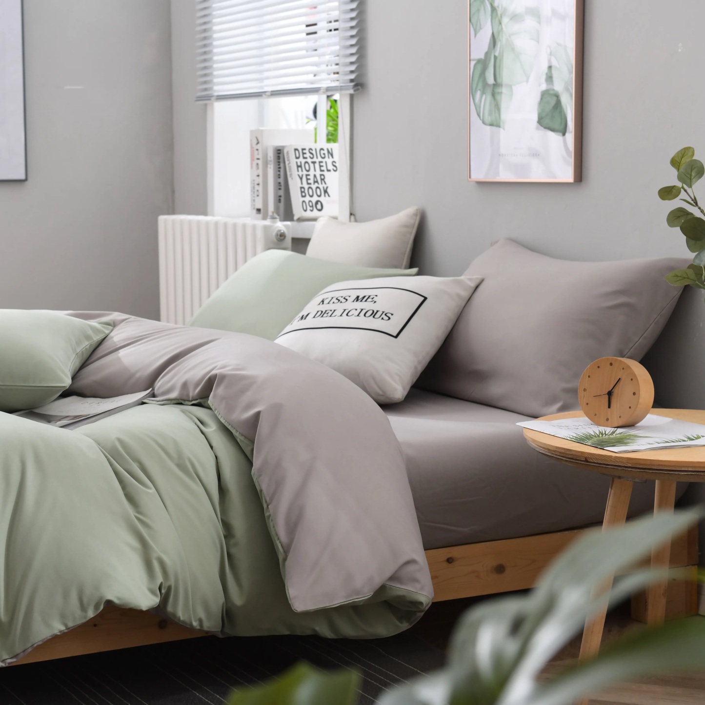 Dutigo Navy Blue Brushed Bedding Set