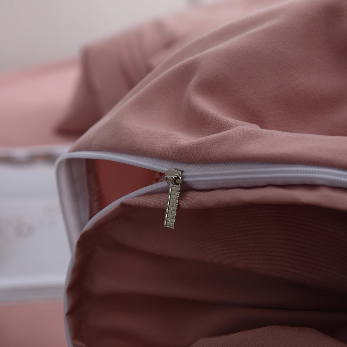 Dutigo Pink and Brown Brushed Bedding Set