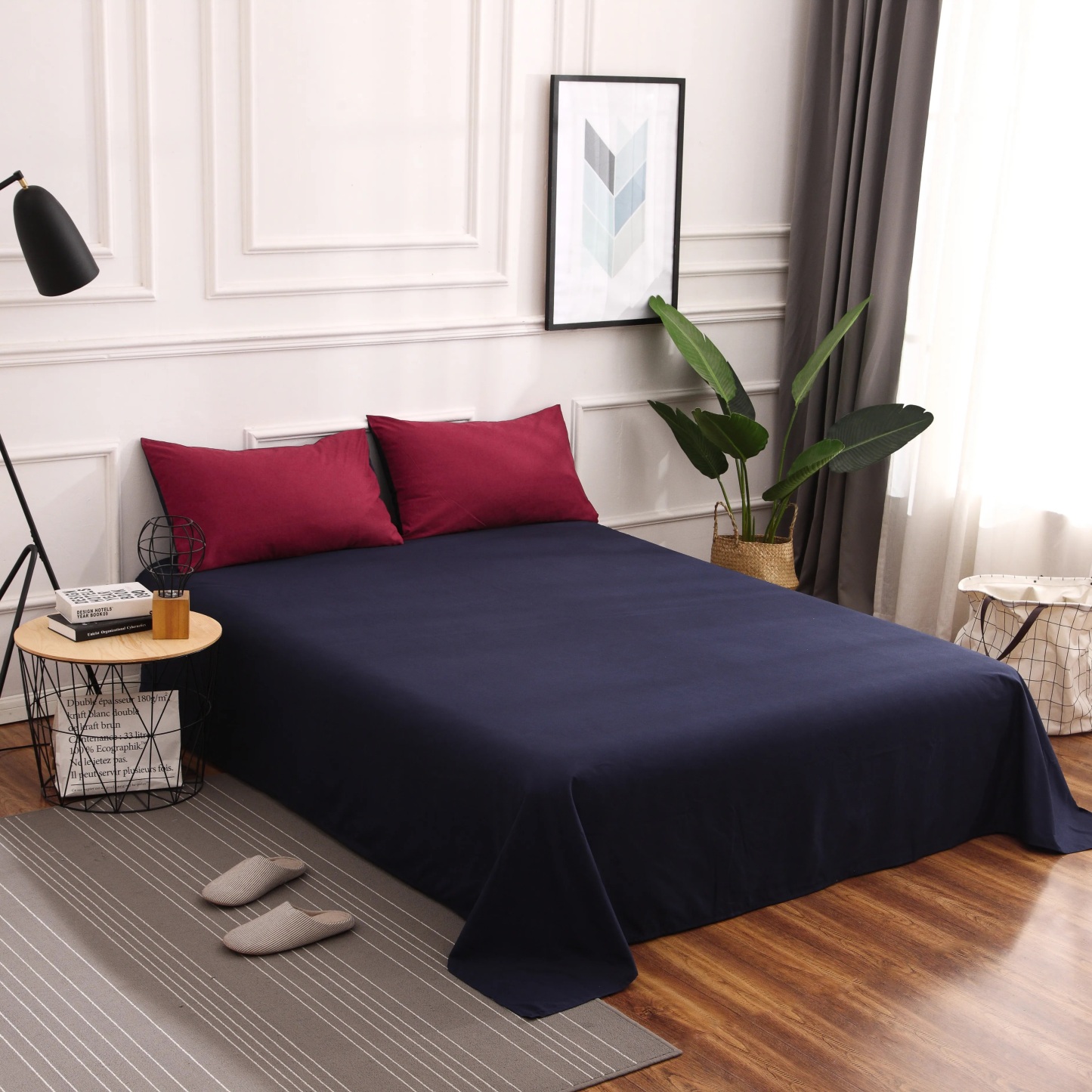 Dutigo Crimson and Navy Brushed Bedding Set