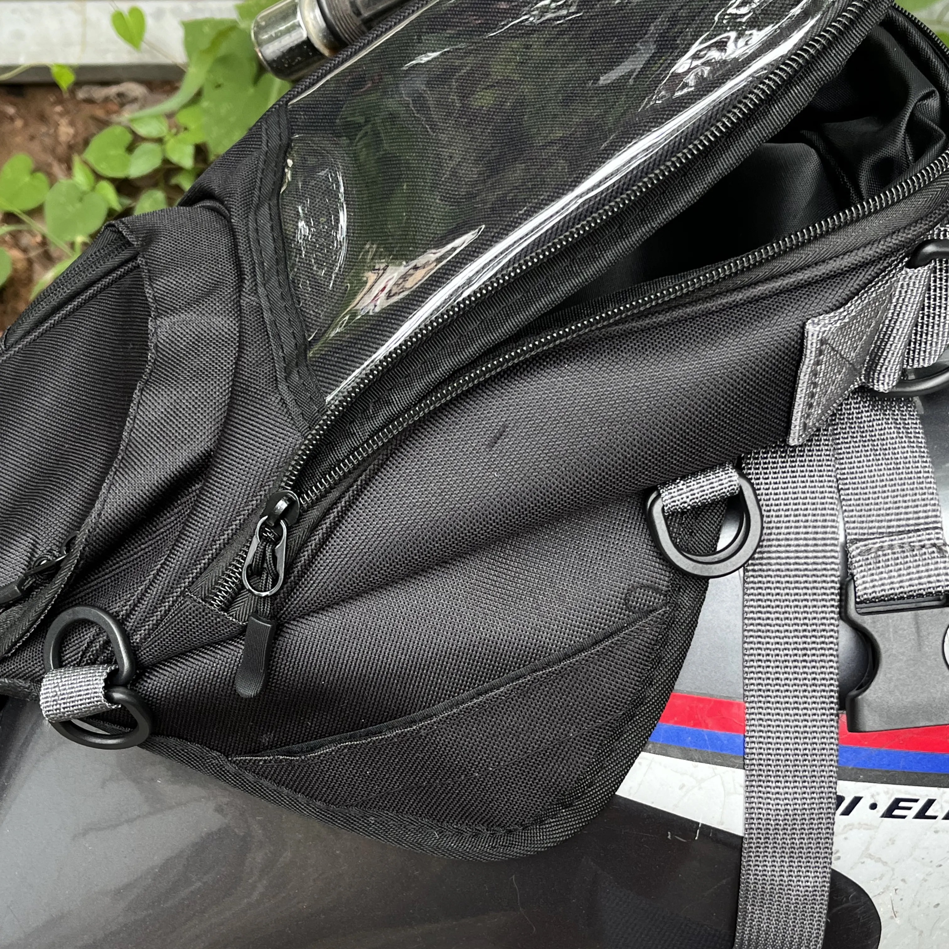 GoMotour Motorcycle Tank Bag Large Capacity