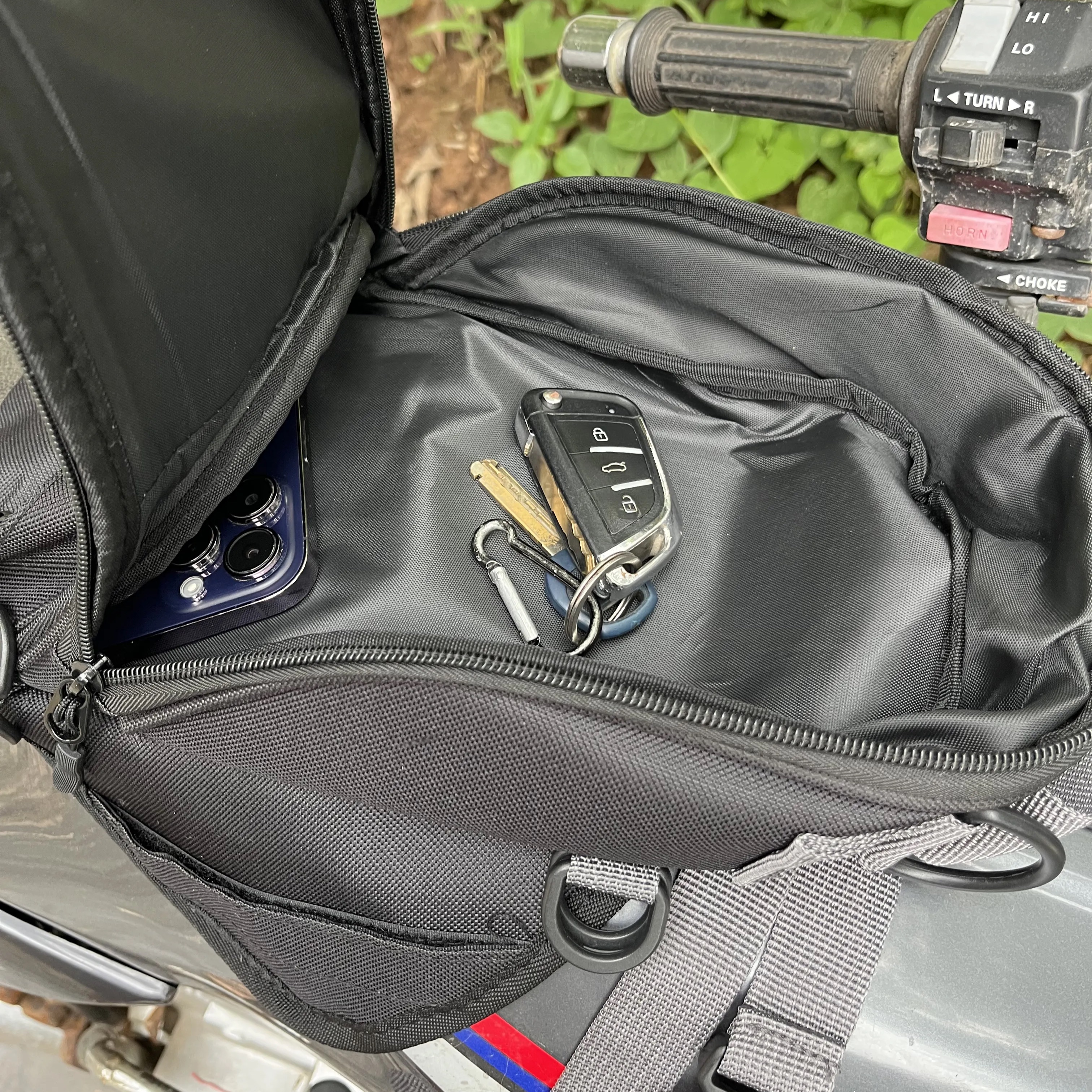 GoMotour Motorcycle Tank Bag Large Capacity