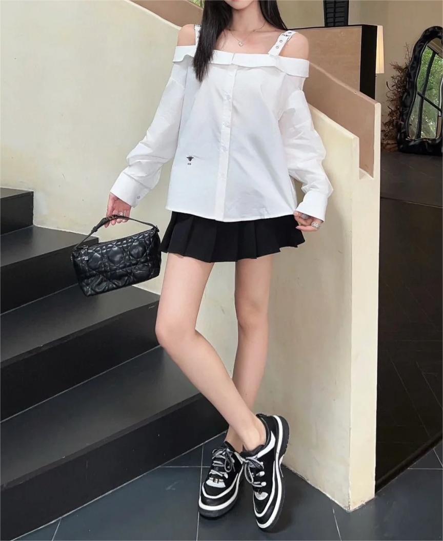 DIO25SS White One Shoulder Blouse