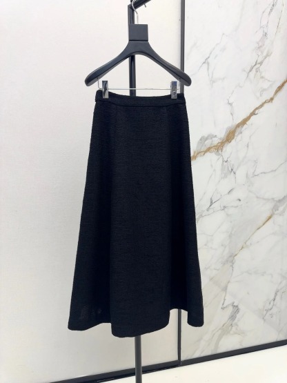 CHANE25SS Black Button Down Half Skirt
