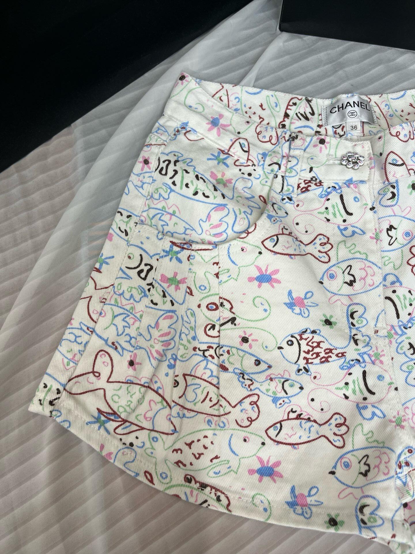 CHNEL Printed Graffiti Denim Shorts