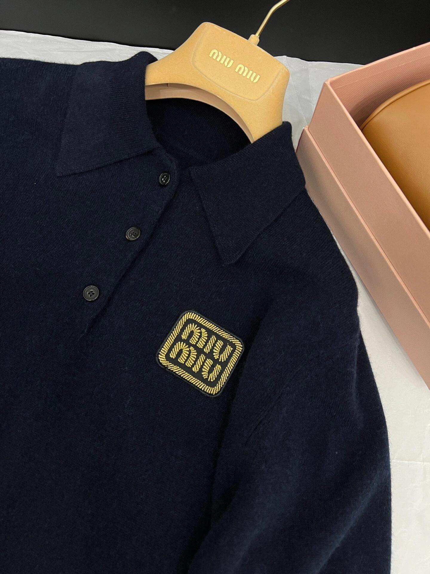 Miu Gold Label Embroidered Polo Neck Short Sleeve