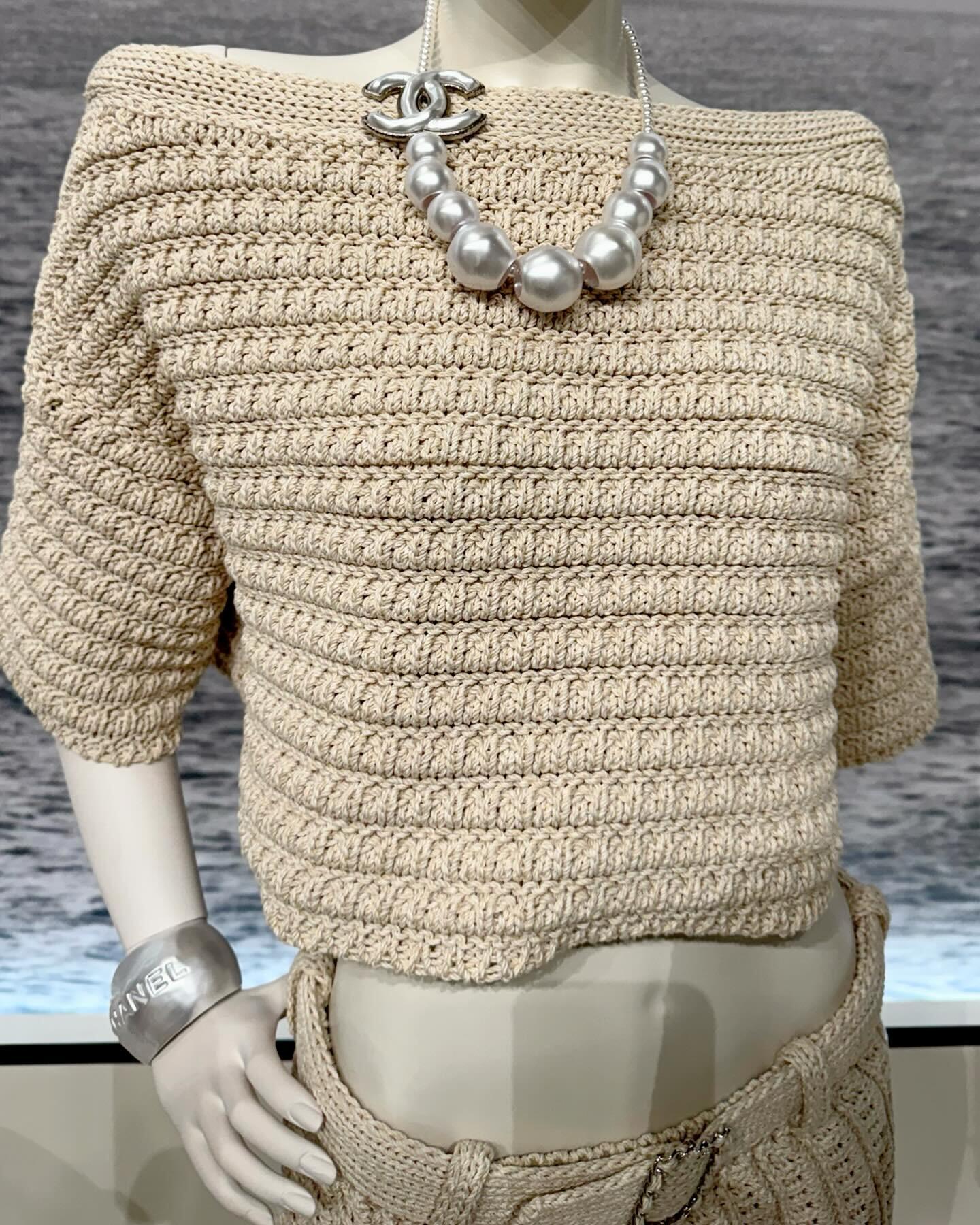 CHNEL Crochet Cutout One-Shoulder Short Top