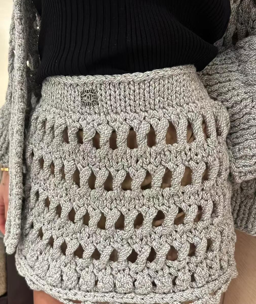 CHNEL Cutout Galaxy Gray Knit Half Skirt