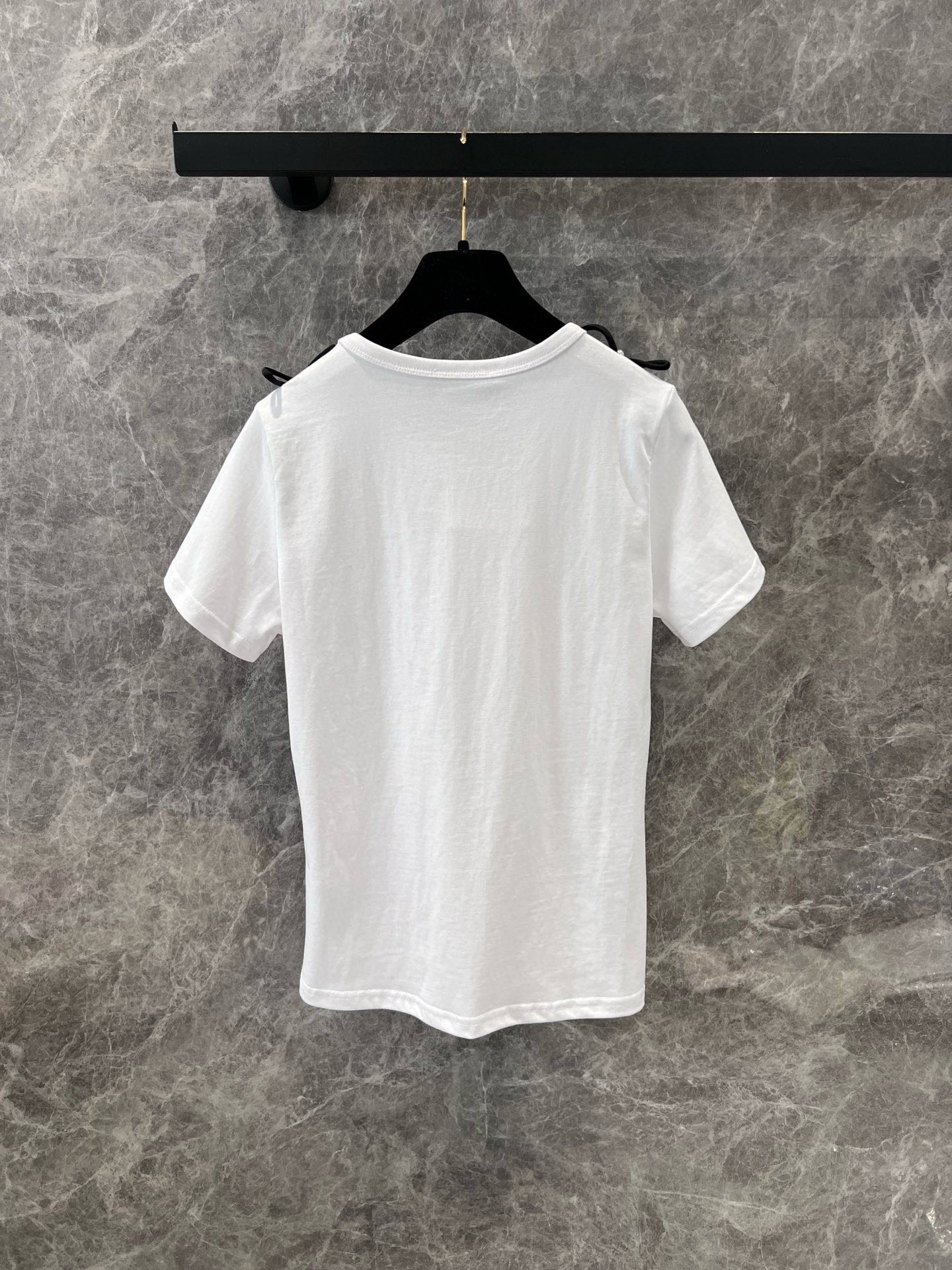 CHANE25SS round neck with rhinestone bow short sleeve t-shirt