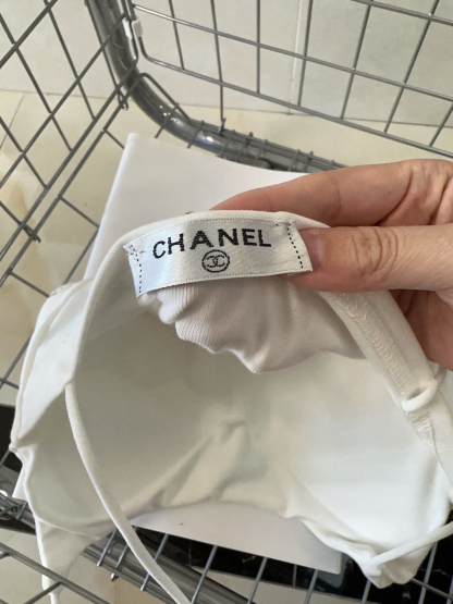 CHANE25SS Diamonds Vest