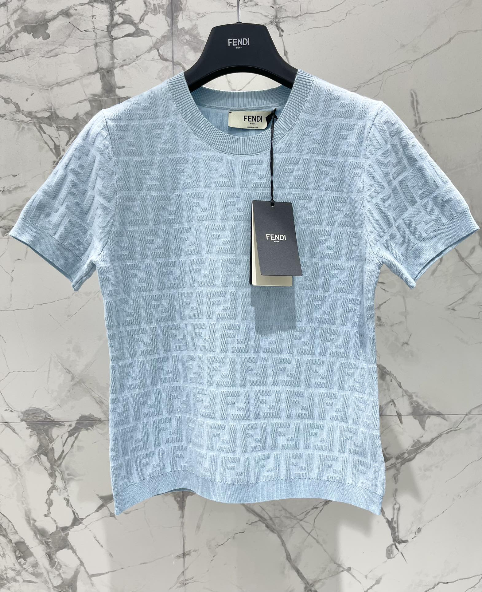 FEND25SS Embossed Letter Logo Knit Top