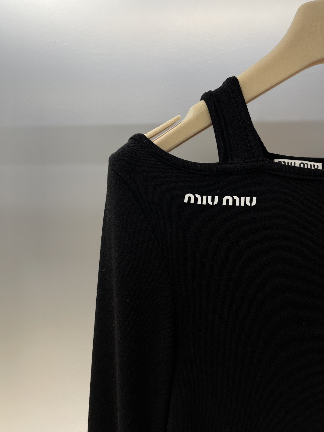 Miu Strapless One Shoulder Raglan Long Sleeve