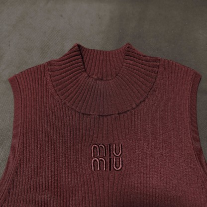 MIU Curry Knit Vest
