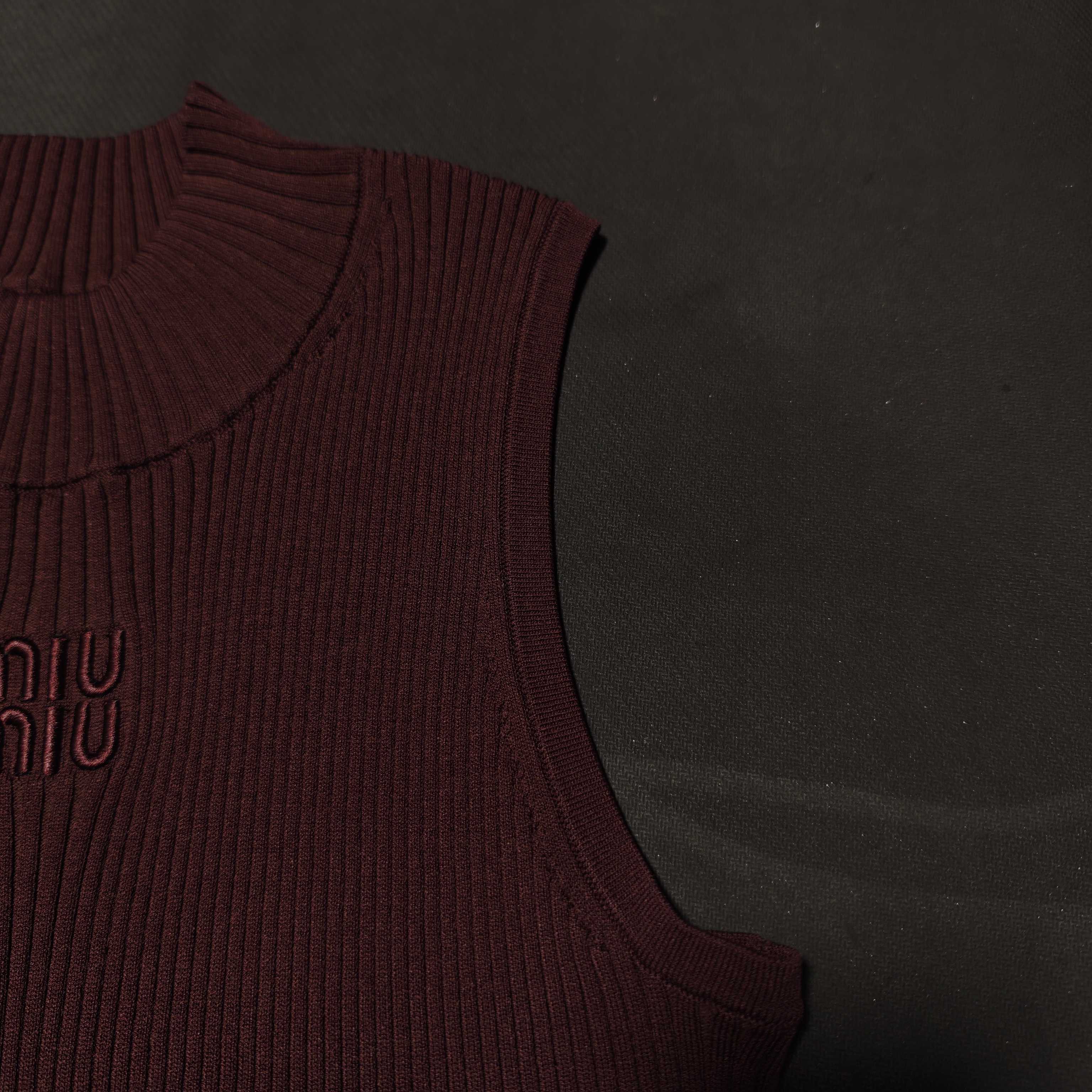 MIU Curry Knit Vest