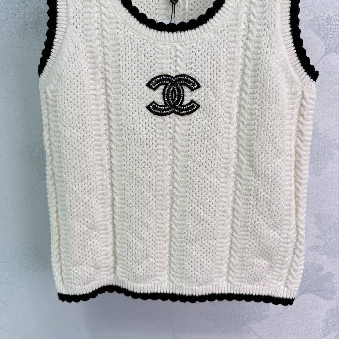 CHANE25SS colour-blocked lace knit vest