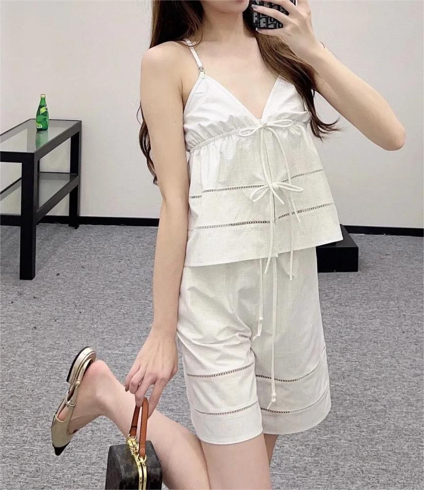 CHANE25SS Bow Tie Camisole Vest