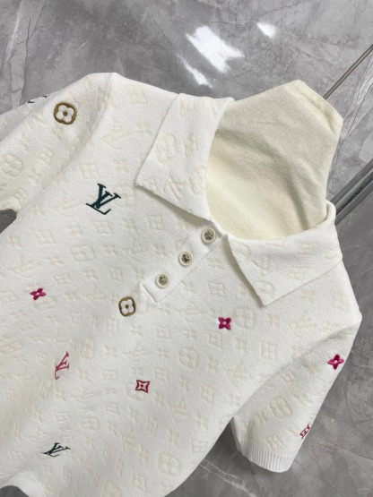 Louis Vuit25SS Embroidered Embossed Textured Lapel T-Shirt