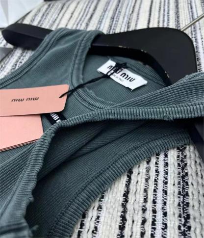 MIU25SS logo knit sleeveless cotton tank top