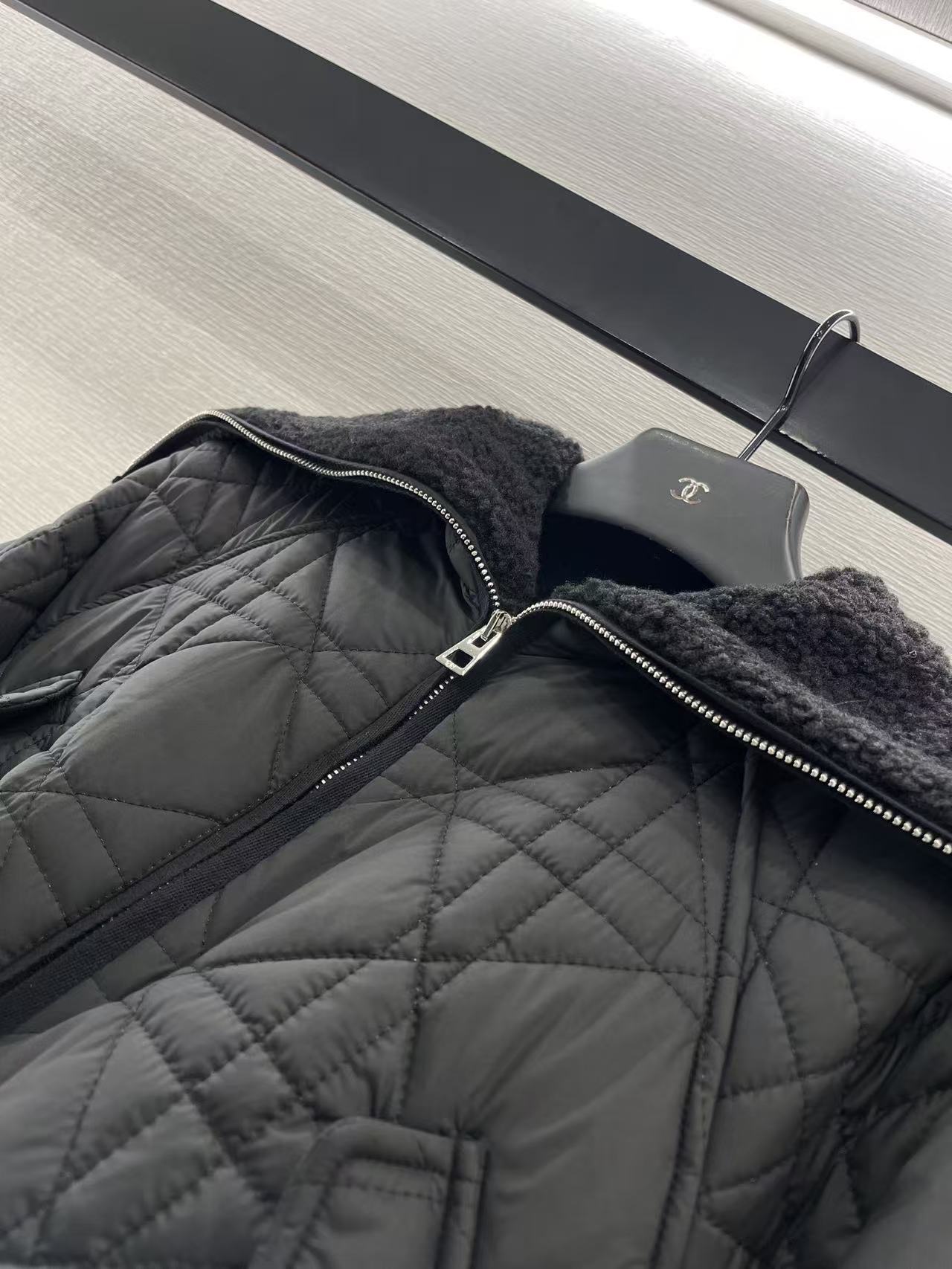 CD Threaded sleeve cotton jacket