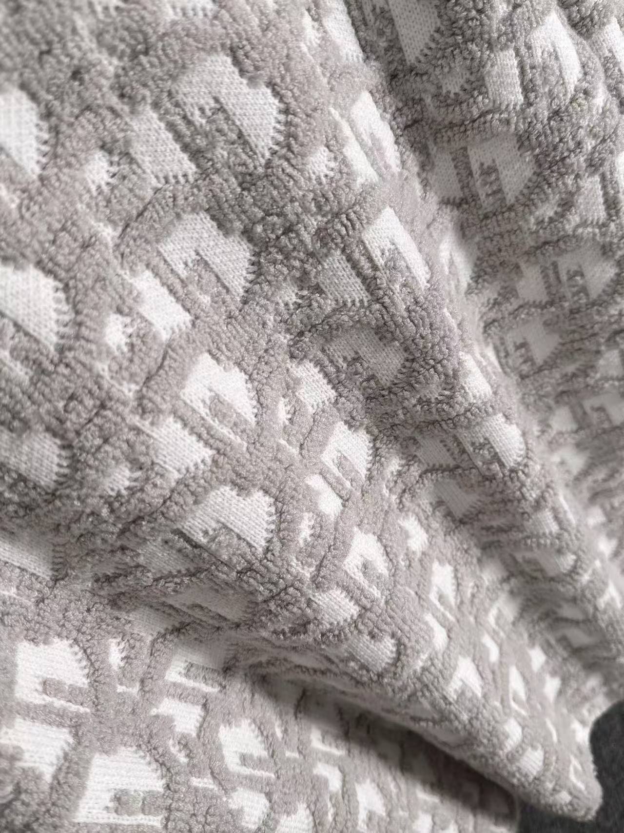 CD 25SS Full printed jacquard zipper sweater