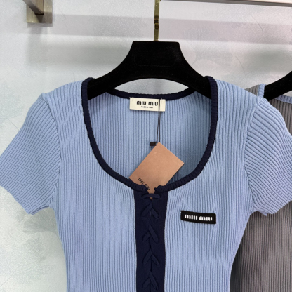 MIU25SS Crew Neck Knit Short Sleeve Top