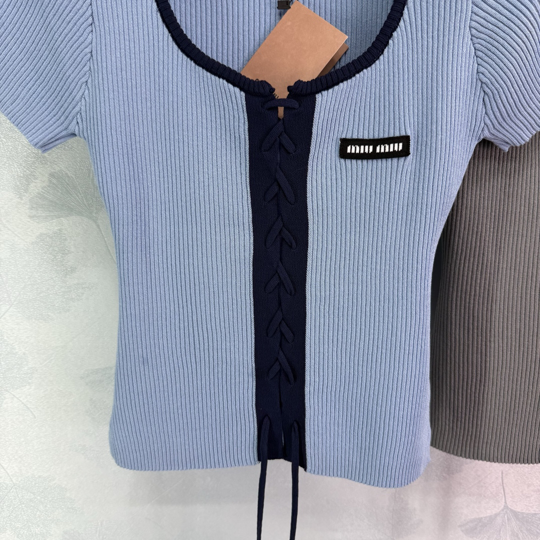 MIU25SS Crew Neck Knit Short Sleeve Top