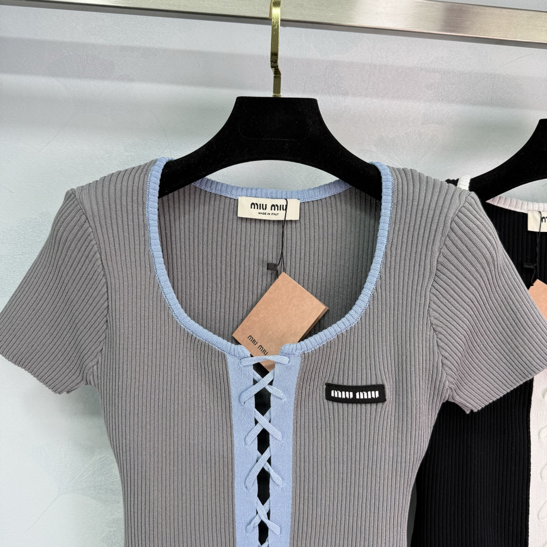 MIU25SS Crew Neck Knit Short Sleeve Top