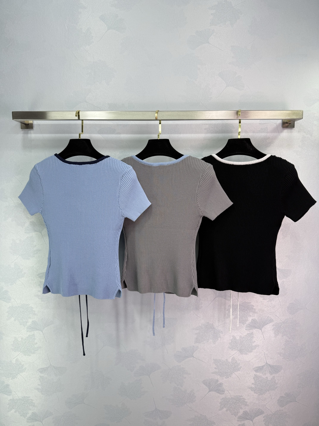 MIU25SS Crew Neck Knit Short Sleeve Top