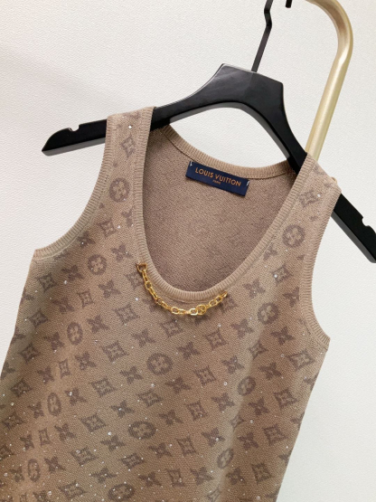 LU25SS Knit Crew Neck Sleeveless Tank Top